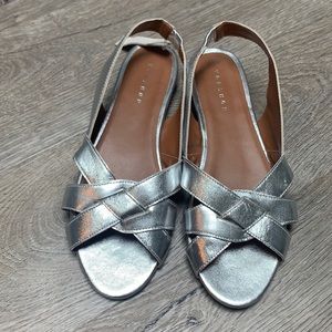 NWT  TopShop Silver Sandals. Size 6.5